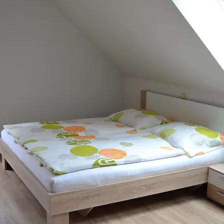 Lipno U Vody A Cyklostezky Apartmán *